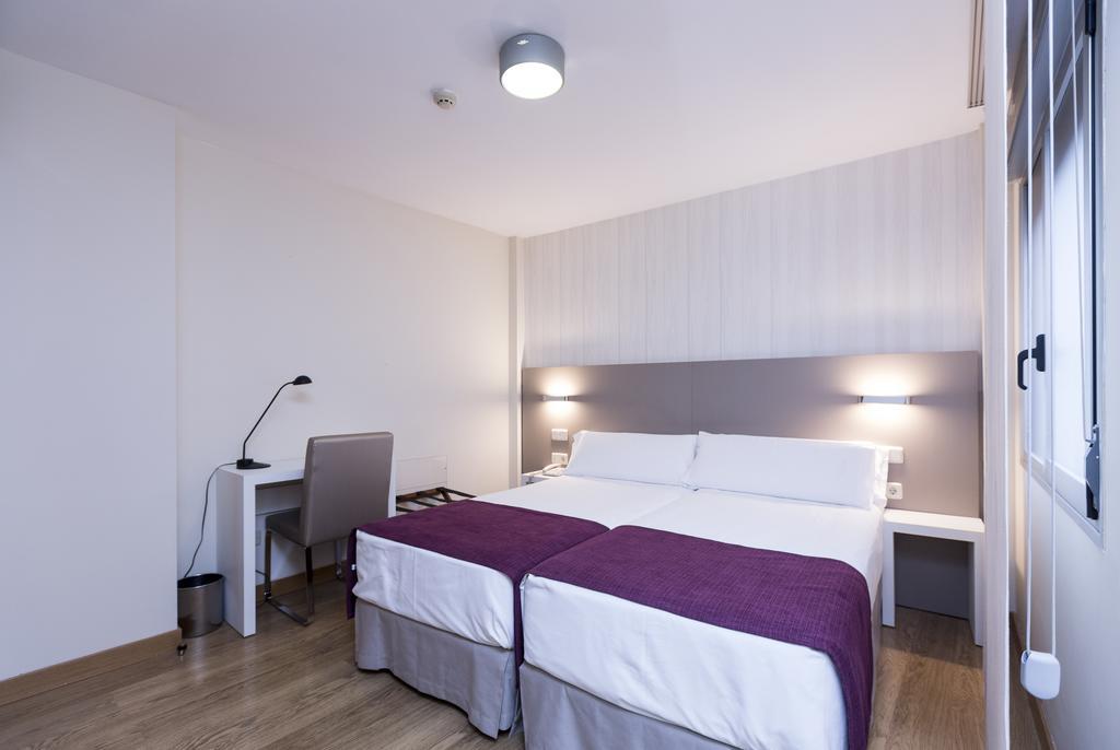 Di' Carlo Hotel Madrid Exterior foto